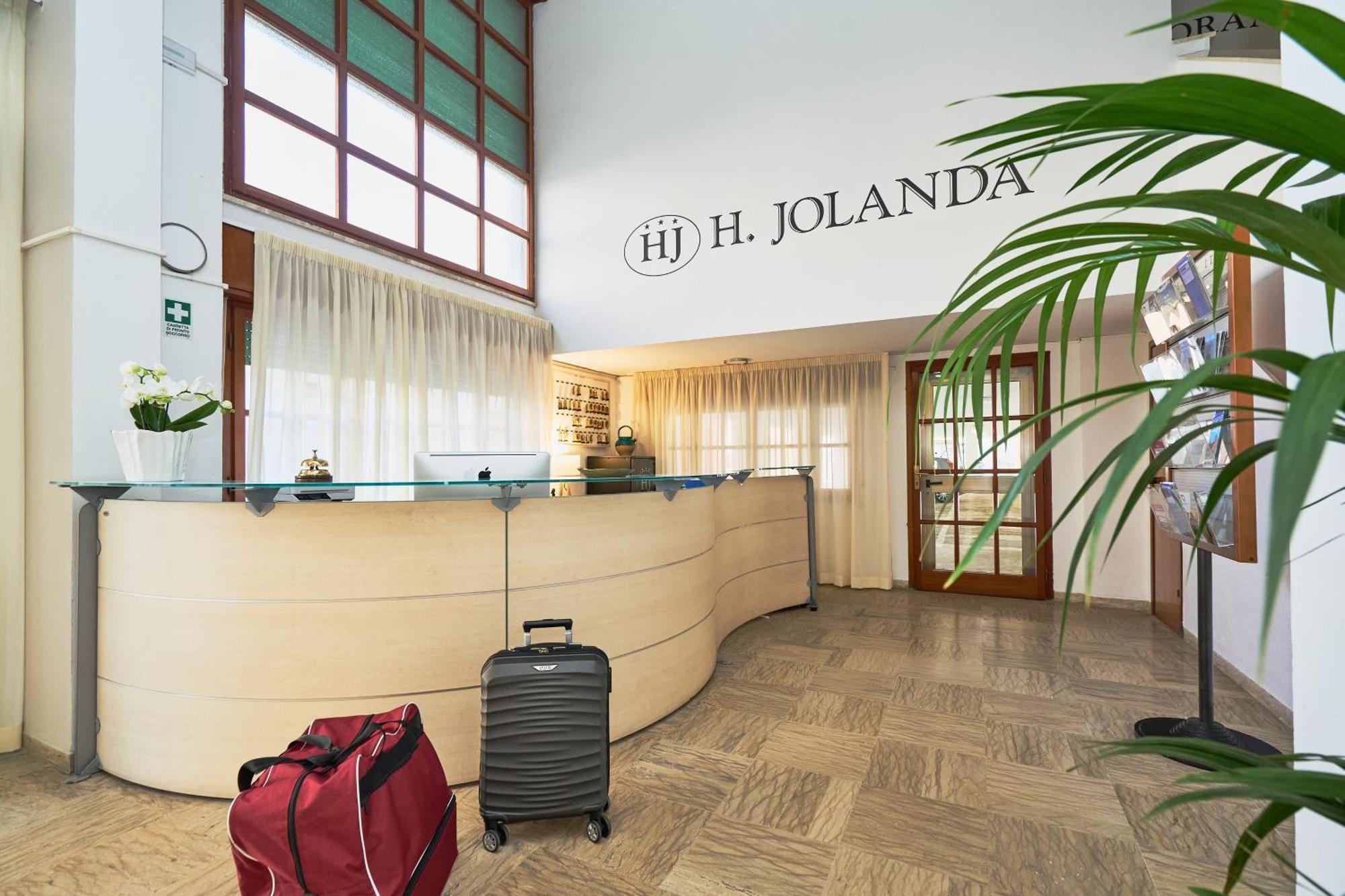 Hotel Jolanda Беллария-Иджеа-Марина Экстерьер фото